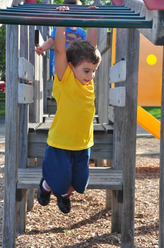 Divertindo-se em parque de Milwaukee, em Wisconsin, nos Estados Unidos
